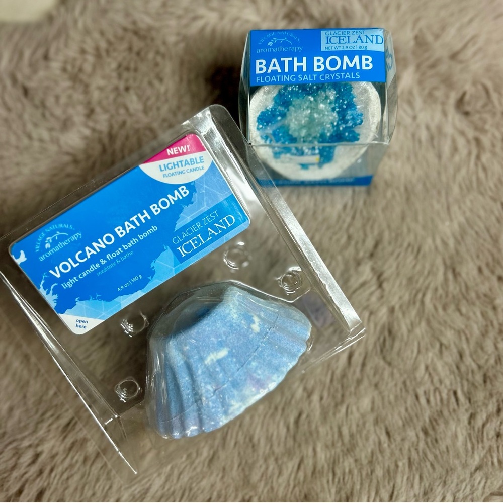 Village Naturals Glacier Zest Iceland Bath Bombs (set of two) NWT